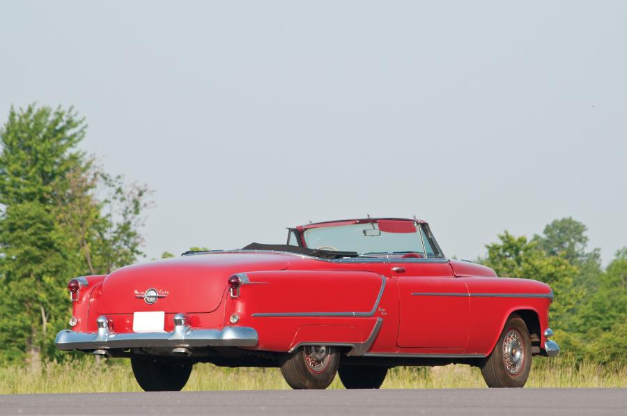  Oldsmobile 98 Convertible 1953 года  (фото 18 из 26)
